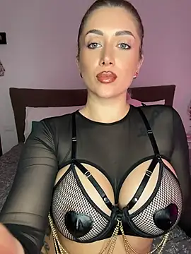 Snapshot of Malasantababy chatting on 04.13.26 Malasantababy online show from 04.13.26