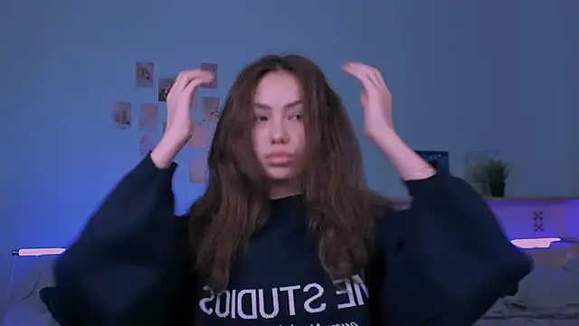 branchwithflowerss online show from 11.29.25