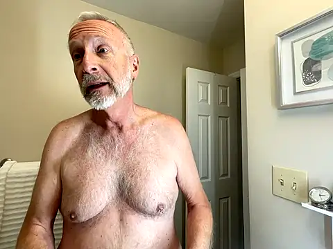 ApolloThrust online show from 11.08.25