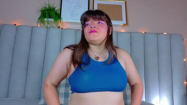 Snapshot of AmarisLenox__ chatting on 11.07.25 AmarisLenox online show from 11.07.25