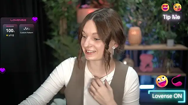 xoxo molly online show from 11.10.25