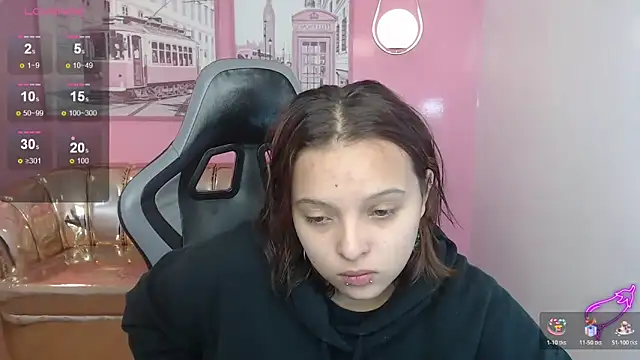 mia foster t online show from 12.15.25