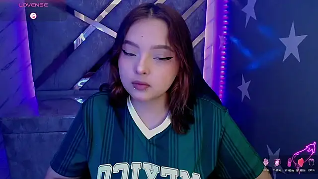 mia foster t online show from 05.10.26