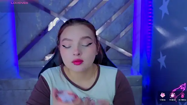 mia foster t online show from 06.13.26