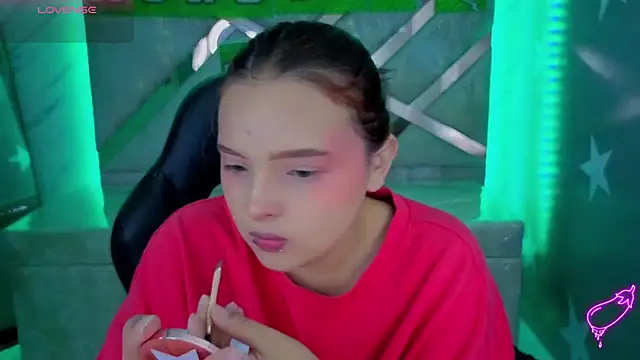 mia foster t online show from 06.26.26