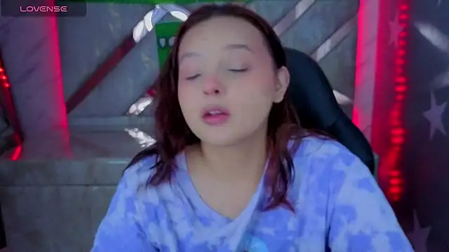 mia foster t online show from 07.01.26