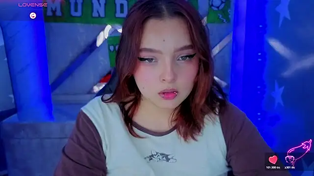 mia foster t online show from 07.06.26