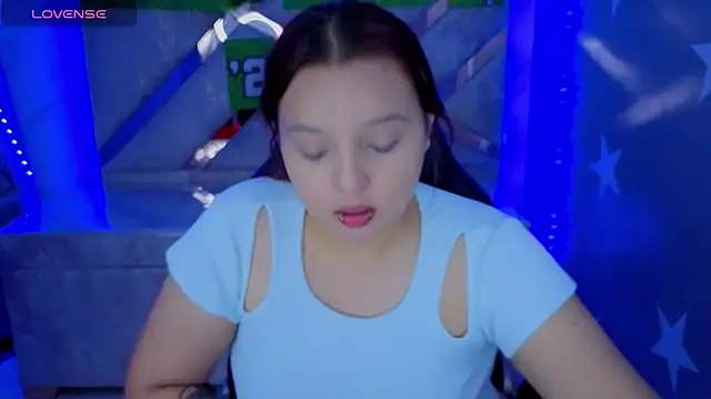 mia foster t online show from 07.09.26