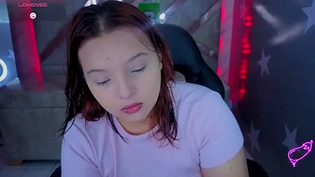 mia foster t online show from 07.10.26