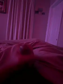 familia0210 online show from 10.17.25