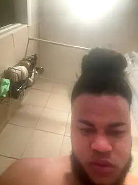 familia0210 online show from 11.02.25