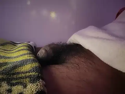 Snapshot of Devils_dad chatting on 12.14.25 Devils dad online show from 12.14.25