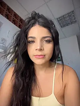 Snapshot of ArieliciousXXX chatting on 06.13.26 ArieliciousXXX online show from 06.13.26