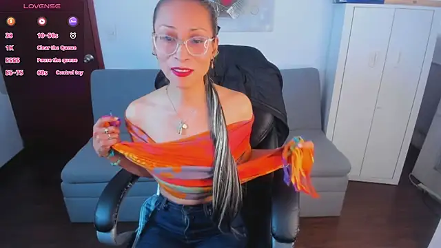 alexia james  online show from 02.12.26