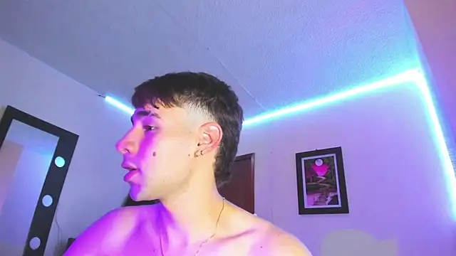 PapiNoha online show from 11.07.25