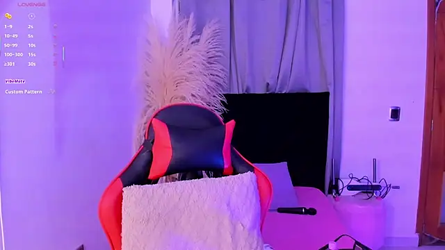 Snapshot of Gemma-ros chatting on 03.10.26 Gemma-ros online show from 03.10.26