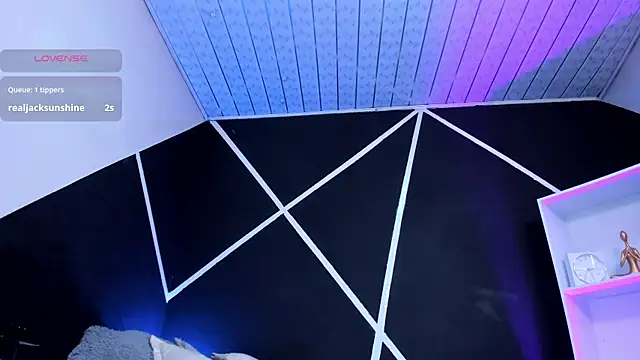 Doori  online show from 11.05.25