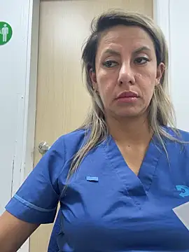 Snapshot of GisellTorres36 chatting on 12.03.25 GisellTorres36 online show from 12.03.25