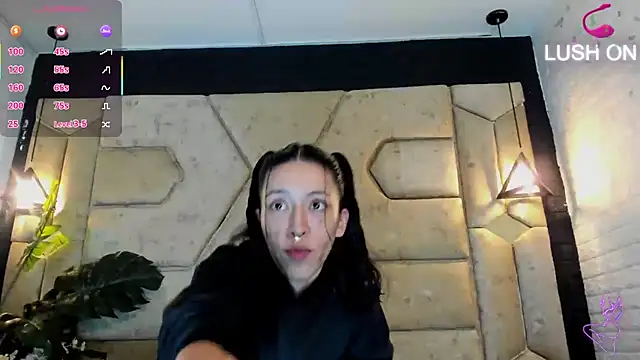 Julieta Slav3 online show from 07.10.26