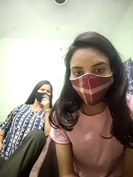 Snapshot of Hot-Sexy__Girl chatting on 03.25.26 Hot-Sexy Girl online show from 03.25.26