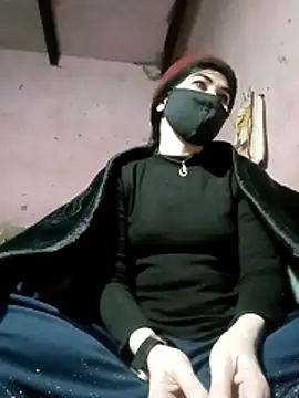 Snapshot of Anak_69 chatting on 11.24.25 Anak 69 online show from 11.24.25