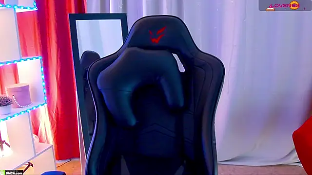 Kelly foox online show from 11.19.25