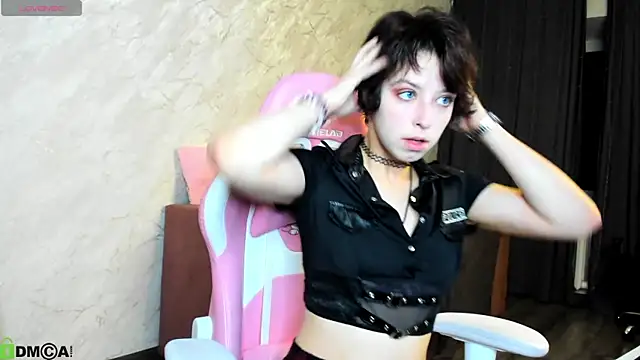 Sara Frayer online show from 10.23.25