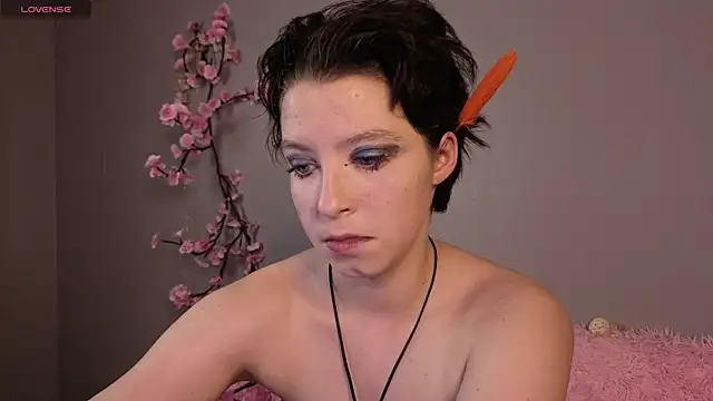 Snapshot of Sara_Frayer chatting on 01.13.26 Sara Frayer online show from 01.13.26