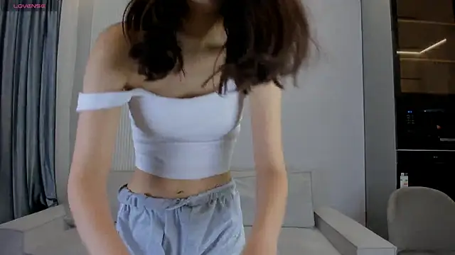 angel soo online show from 11.21.25