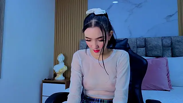 Snapshot of angel__kiss chatting on 11.05.25 angel kiss online show from 11.05.25