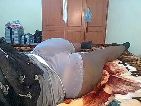 Snapshot of Chocolate_Baby23 chatting on 11.13.25 Chocolate Baby23 online show from 11.13.25