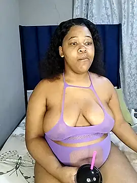 SweetJuicyPussy97 online show from 02.26.26