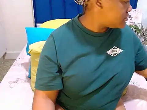 SweetJuicyPussy97 online show from 06.05.26