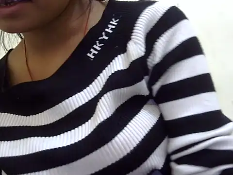 Snapshot of Nehaluv chatting on 11.26.25 Nehaluv online show from 11.26.25