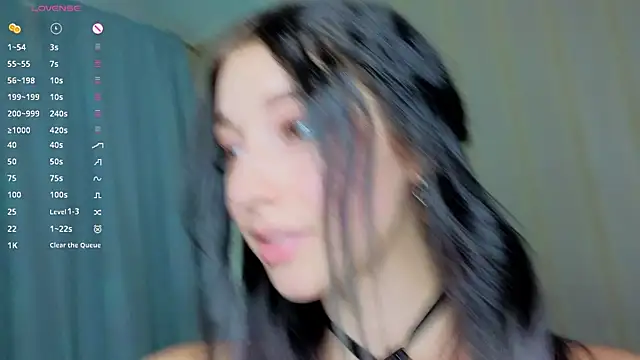 Snapshot of lina_leum chatting on 05.17.26 lina leum online show from 05.17.26