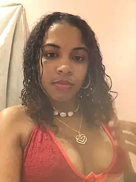 Snapshot of Lorennapires chatting on 10.31.25 Lorennapires online show from 10.31.25