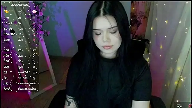 Mona Esty online show from 05.02.26