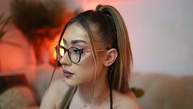 AileenKiss online show from 04.27.26