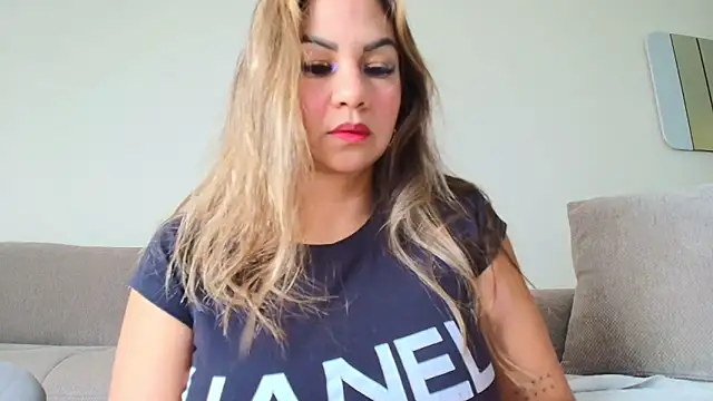 Shanell Rousex online show from 07.02.26