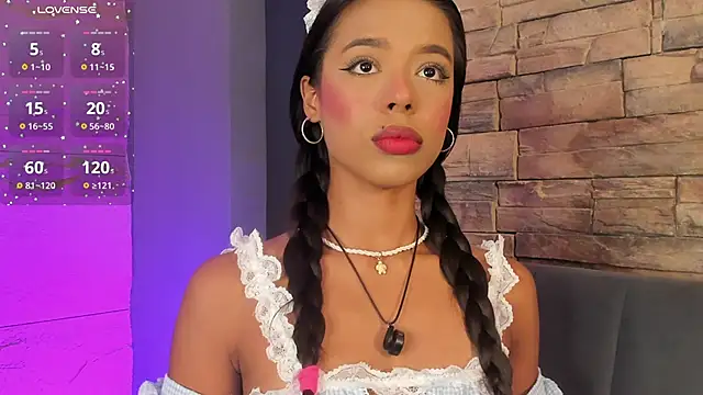 naomi hill1 online show from 12.01.25