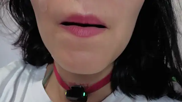 Snapshot of Qadeshoficial chatting on 02.16.26 Qadeshoficial online show from 02.16.26