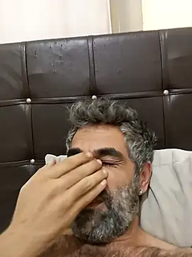 Snapshot of AliTaner07 chatting on 12.13.25 AliTaner07 online show from 12.13.25