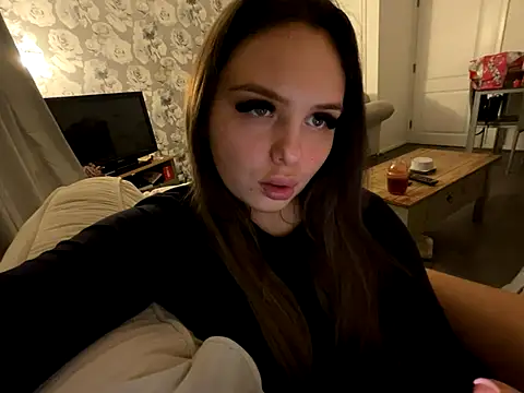 Snapshot of EllaStarrxxx chatting on 01.09.26 EllaStarrxxx online show from 01.09.26