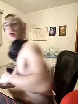 Snapshot of SweetGoodBoy22 chatting on 11.15.25 SweetGoodBoy22 online show from 11.15.25