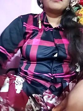 Priyanka hot54 online show from 10.18.25