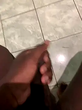 Snapshot of Dark_vains chatting on 10.08.25 Dark vains online show from 10.08.25