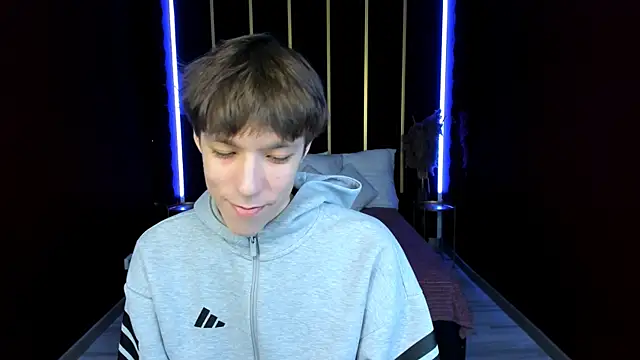 Snapshot of MarkBranston chatting on 01.15.26 MarkBranston online show from 01.15.26