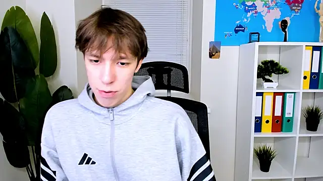 Snapshot of MarkBranston chatting on 02.06.26 MarkBranston online show from 02.06.26