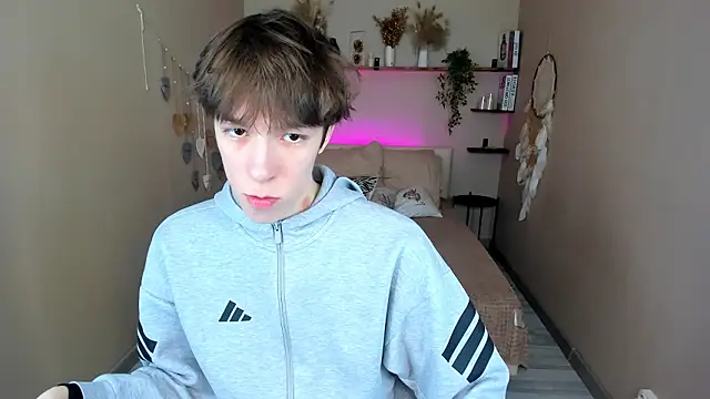 Snapshot of MarkBranston chatting on 03.01.26 MarkBranston online show from 03.01.26