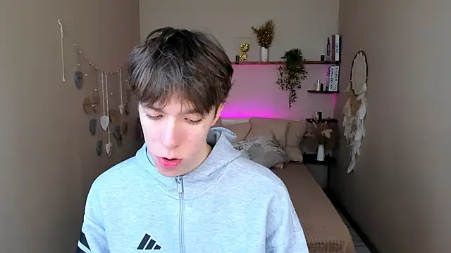 Snapshot of MarkBranston chatting on 03.29.26 MarkBranston online show from 03.29.26